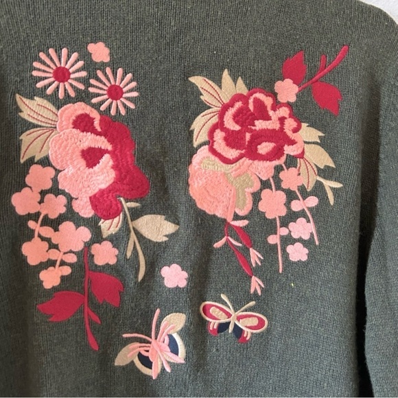 Soft Surroundings Women’s Floral Embroidered Knit Cardigan Large Green Artsy - Picture 13 of 14